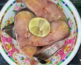 Foto langkah ke 1 dari resep Patin Kuah Santan Mangga.