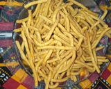 તીખાં ગાંઠિયા (Tikha Ganthiya Recipe In Gujarati) રેસીપી સ્ટેપ2ફોટો