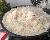 صورة لخطوة 4 من وصفة ارز بالتوابل والمكسرات