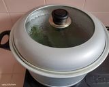 Foto langkah ke 8 dari resep Rolade Daun Singkong.