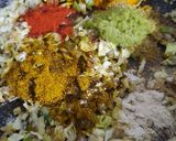 તંદુરી વેજ.પરાઠા (Tandoori veg.paratha recipe in gujarati) રેસીપી સ્ટેપ2ફોટો