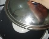 A picture of step 4 of Chinnappam(small appams).