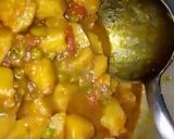 A picture of step 10 of Vegetables curry.