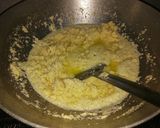 A picture of step 3 of Semolina halwa.