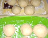 Foto langkah ke 3 dari resep Donat Kentang.