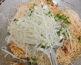 Gambar langkah 5 resipi Maggi Goreng lapar di waktu malam #cookpadmalaysia.