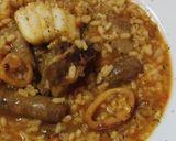 Foto del paso 11 de la receta: Arroz mar y montaña de costillas, salchichas, bacalao y calamar