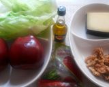 Foto del paso 1 de la receta: Ensalada de manzana y lechuga.🌲
