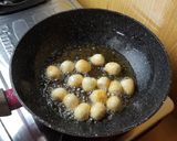 Foto langkah ke 2 dari resep Telur Puyuh Balado.
