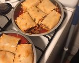A picture of step 2 of Lasagña roll.