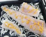 Foto del paso 2 de la receta: Merluza austral a la mostaza y finas hierbas