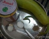 A picture of step 1 of Lauki ki sabzi.