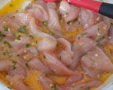 Foto del paso 3 de la receta: Lagrimitas de pollo al limón -en airfryer-