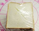 A picture of step 8 of Mascarpone Cream Fruit Sandwich.