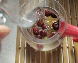 عکس مرحله 2 از دستور دمنوش عناب و هل🍵