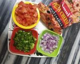 ब्रेड पिज़्ज़ा (Bread Pizza recipe in Hindi) रेसिपी चरण 1 फोटो