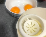 Foto del paso 1 de la receta: Gulas con yema y jamón