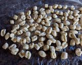 Foto del paso 1 de la receta: ÑOQUIS, con salsa de azafrán y aceto balsámico de Modenna