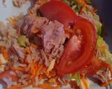Foto del paso 1 de la receta: Ensalada de atún, arroz, zanahoria, tomate y lechuga