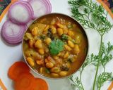 A picture of step 8 of Soya Bean Curry.