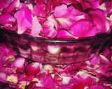 A picture of step 1 of Gulkand (made at home with rose petals).