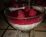 Une image de l'étape 6 de La Panna Cotta aux framboises.