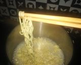 Foto langkah ke 1 dari resep Mie telor dadar.