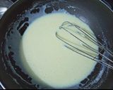 A picture of step 3 of Instant Milk Malai Peda.