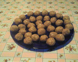 Svéd 🇸🇪 Klasszikus húsgolyók "Köttbullar" áfonyával recept fázis 2 fotója
