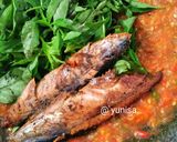 Foto langkah ke 5 dari resep Pindang goreng sambal kemangi.