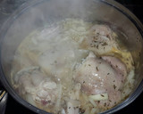 Foto del paso 3 de la receta: Pollo en salsa de cebolla