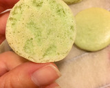 Foto del paso 8 de la receta: Macarons decorados de Navidad