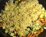 A picture of step 4 of Indomie Stir Fry.