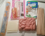 Foto del paso 1 de la receta: Piruleta de salchichas, bacon, queso y roquefort