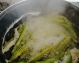 Foto del paso 2 de la receta: Crema de vainas de habas