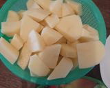 Foto del paso 1 de la receta: Pastel de papa con pollo al sartén