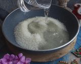 A picture of step 1 of Butterfly pea flower bread cham cham.