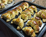 Foto del paso 7 de la receta: Medialunas de manteca como en la panadería