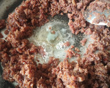 A picture of step 6 of Dates halwa.