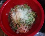 Foto del paso 3 de la receta: Budín de zapallo Italiano y camarones