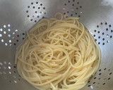 Foto del paso 2 de la receta: Espaguetis boloñesa de ración