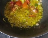 A picture of step 2 of Aloo gobhi.