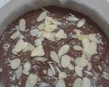 Foto langkah ke 5 dari resep Super Moist Double Chocolate Banana Cake.