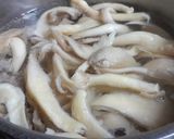 Hình bước làm 1 của món Canh đậu hũ non nấu thịt viên