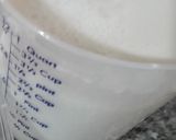 Foto langkah ke 2 dari resep Lapis takaran gelas/mug.