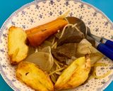 Foto del paso 17 de la receta: Mi guiso de rosbif, verduras y vino (una Bourguignon simple y sabrosa con papas al horno)