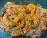 A picture of step 1 of Prawn Butter Masala.