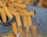 Foto del passaggio 6 della ricetta Rigatoni Integrali al Limonecon Alici/Acciughe Fresche