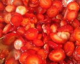 A picture of step 5 of Putting up Strawberries.