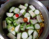 Foto langkah ke 3 dari resep Sayur Bening Gambas Daun Kelor.